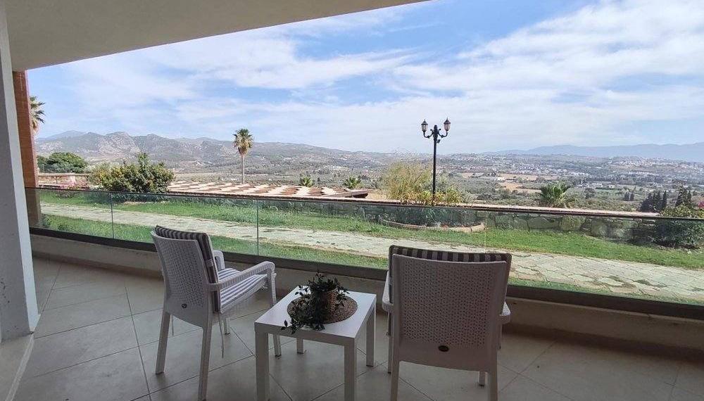 إعلان عن للبيع شقة في كوشاداسي مجمع فيستا بانوراما المساحه 125 متر مربع