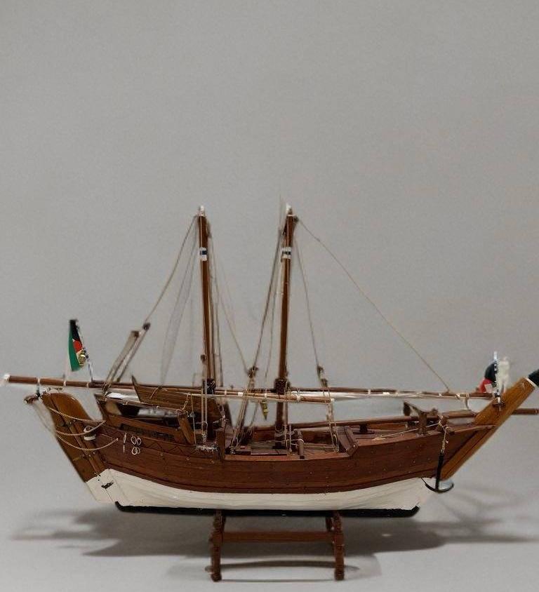 إعلان عن بوم خشب صناعة الكويت