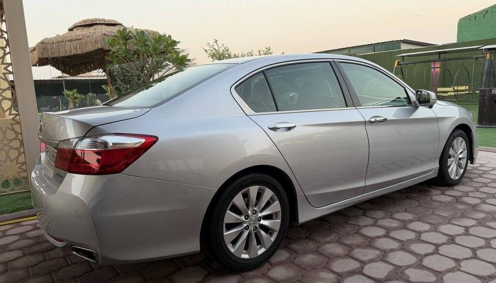 إعلان عن هوندا 6 سلند اعلي درجة كامل المواصفات 2015