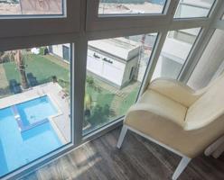 إعلان عن للايجار شاليهات برايفت وشقق عالخور شباب عوايل متوفر راس السنه بأسعار 🔥