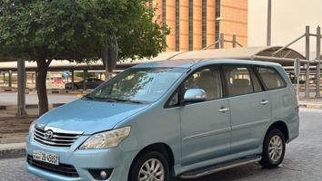 إعلان عن للبيع تويوتا انوفا موديل 2012 وارد الساير