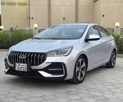 إعلان عن للبيع عدد 2شيري اريزو 6/وعدد 2 اريزو 5 سيارت 4سيارت