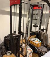 إعلان عن نشتري الأجهزة الرياضية ومعدات أثقال والمكيفات شاشات التلفزيون ثلاجات