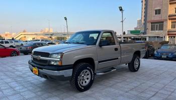 إعلان عن وانيت سلفرادو 2005 بحاله ممتازه وارد الغانم شرط الفحص