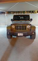 إعلان عن جيب رانجلر صحارى نسخه تذكاريه  ماشى 245 الف توايرنصف حجرى  وزوائد