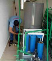 إعلان عن صحي ٢٤ ساعة تصليح وتركيب مضخات مياه تصليح سخان مركزي