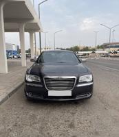 إعلان عن 8 سلندر ، كشنات جلد، sport mode, شاشه srt, جير ومكينه وشاصي بحاله جيده