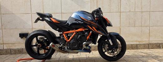 إعلان عن KTM EVO SUPER DUKE 2022 first ouner since 2023 only 9k