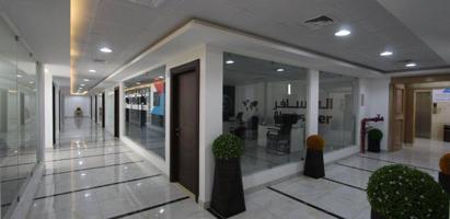 إعلان عن الايجار مكاتب تجاريه