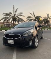 إعلان عن كيا كارينز عداد 97 ألف بحالة ممتازه وسعر مناسب