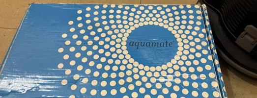 إعلان عن مكنسة غسيل للفرسه و المخدات و الكنب و الارضيه و مع جميع أغراضها