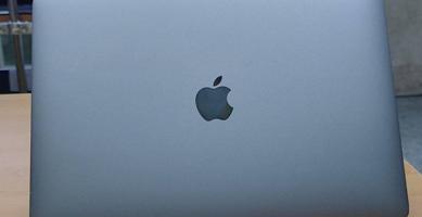 إعلان عن ماك بوك 2020 ( i5 ) شبة جديد