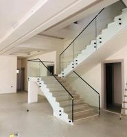 إعلان عن تركيب زجاج والامنيوم وماريا