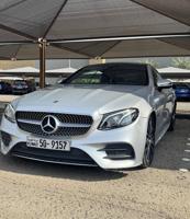 إعلان عن للبيع مرسيدس E300 الي يدور النظيف