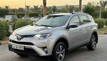 إعلان عن تويوتا RV4 موديل 2018 عداد 78 الف بحاله الوكاله