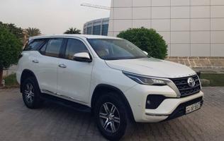 إعلان عن للبيع تويوتا فورتنر موديل 2022 عداد 76 📌 صبغ وكاااالة 📌