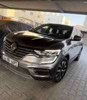 إعلان عن سيارا رينو كوليوس جيب