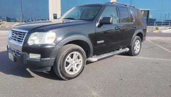 إعلان عن فورد اكسبلورر 2007 اسود عداد ٣١١ الف بحاله ممتازة