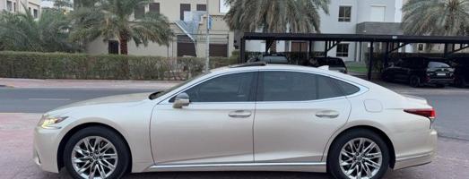 إعلان عن لكزس LS 350 موديل 2018 عداد 96 الف بحاله ممتازه