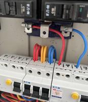 إعلان عن معرفة عامه نجميع شغل الكهرباء وصيناته