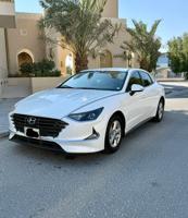 إعلان عن هيونداي سوناتا عداد 35 موديل2021 تحت الكفالة بحالة الوكالة