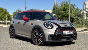 إعلان عن للبيع ميني كوبر JCW موديل 2022 أعلي مواصفات عداد 25 ألف