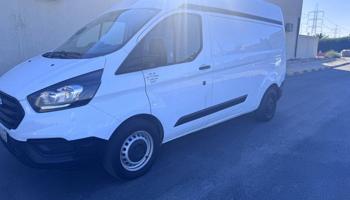 إعلان عن باص مقفل ديزل