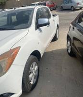 إعلان عن وانيت ٢٠١٥قيرعادي نظيف شرط الفحص تكييف ثلج استعمال يومي