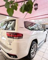 إعلان عن استخدام شخص واحد من الوكاله لاندكروزر GXR—AERO