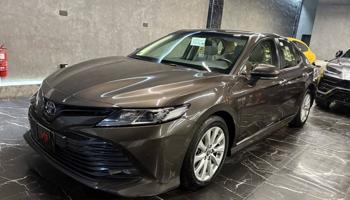 إعلان عن للبيع تويوتا كامري GLE V4