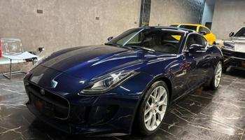 إعلان عن جاكوار F type