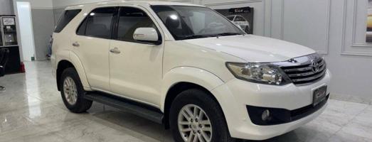 إعلان عن للبيع فورتنر 2013 عداد 203