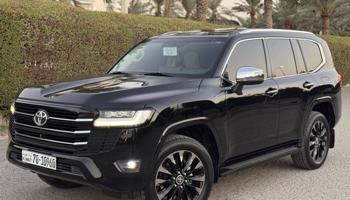 إعلان عن لاند كروزر 2022 VX صبغ الوكاله