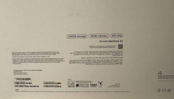 إعلان عن ماك بك برو فتحتة كرتون ولم استخدمه جديد لم يتم تشغبل 256 قيقا رجاء لجا