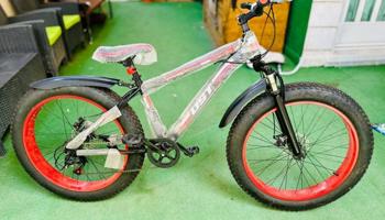 إعلان عن دراجه نوع أست