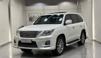 إعلان عن لكزس LX570