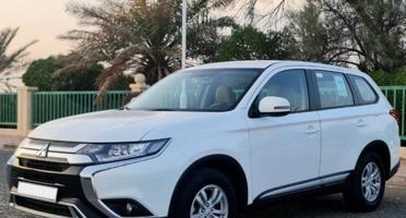 إعلان عن Outlander 22 original paint except 2 pieces