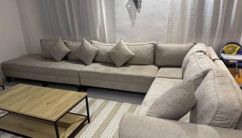 إعلان عن كنب كورنر للبيع تفصال ممتاز لون مميز