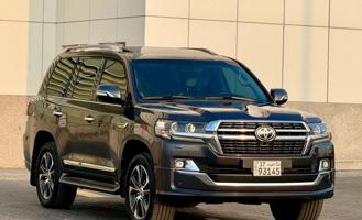 إعلان عن لاند كروزر قراند تورنقV8