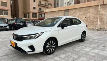 إعلان عن هوندا سيتي 2024 ماشي 7 تالاف بحالة الوكاله صبغ الوكاله شرط الفحص