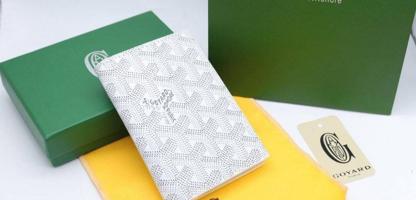 إعلان عن اختر محافظ درجة أولى 🔥 شكل فخم وجودة عالية.