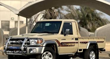 إعلان عن معرض القمة🚩