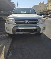 إعلان عن للبيع لاند كروزر 2015 GXR ثمانيه سلندر