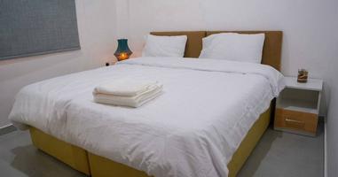 إعلان عن شقق مفروشة راقية للايجار