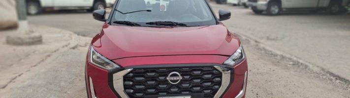 إعلان عن جيب نيسان  ماغنيت - 2025- حجم الماكينة 1000Cc تيربو