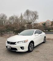 إعلان عن هوندا اكورد