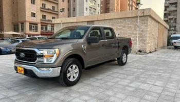 إعلان عن وانيت فورد 2021/F150 ماشي 150 الف بحالة الوكاله صبغ الوكاله شرط الفحص