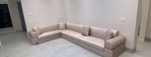 إعلان عن تنجيد وتفصيل كنب جلسات مساند ديوانيات وكل الستاير