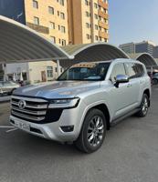 إعلان عن لاند vx موديل ٢٠٢٢