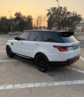 إعلان عن Range rover sport